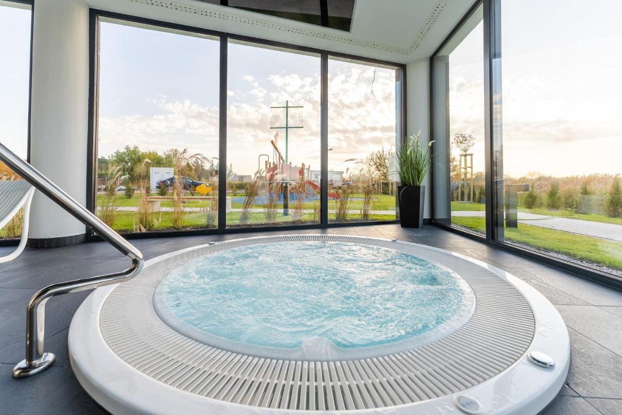 Apartament Westin House 303 코워브제크 외부 사진